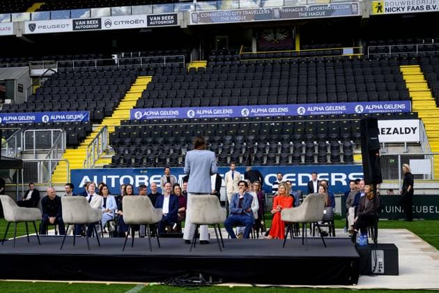 breda, The Netherlands, 2026-09-16 13:59:49 BREDA, 14-02-2026, NAC Breda Queen Maxima attends a meeting of the Cinetree Foundation regarding the documentary *Echte Mannen Huilen Niet* (Real Men Don t Cry) at the NAC Breda stadium. This documentary focuses on the mental health of men in the world of football. PHOTO: NLBeeld Patrick van Emst In the photo: Hanna Verboom in conversation with Gianni Zuiverloon, founder of Play Mental Foundation, Thomas Marijnissen, former professional footballer at NAC and one of the main characters in the documentary, Martijn Reuser, former professional footballers, and Jan-Paul van der Velden. Credit: NL Beeld Patrick van Emst  Copyright: xx x