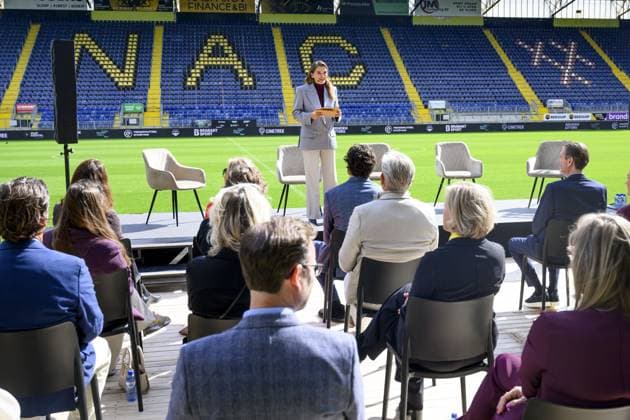 breda, The Netherlands, 2026-09-16 14:03:46 BREDA, 14-02-2026, NAC Breda Queen Maxima attends a meeting of the Cinetree Foundation regarding the documentary *Echte Mannen Huilen Niet* (Real Men Don t Cry) at the NAC Breda stadium. This documentary focuses on the mental health of men in the world of football. PHOTO: NLBeeld Patrick van Emst In the photo: Hanna Verboom Credit: NL Beeld Patrick van Emst  Copyright: xx x