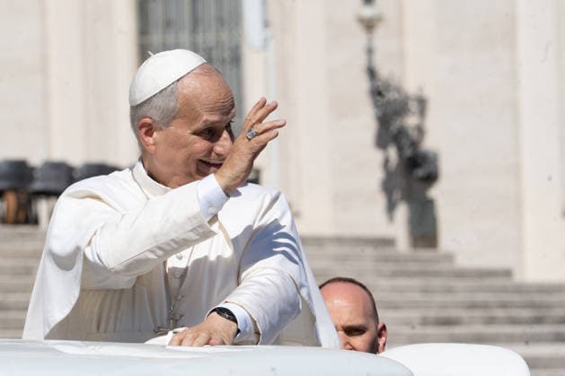 Pope Leo XIV Attends Weekly General Audience - Vatican City Pope Leo XIV attends the weekly general audience at St Peter s Square in Vatican City on September 16, 2026. Photo by Andrea Bracaglia ABACAPRESS.COM Vatican City Vatican City  Copyright: xBracagliaxAndrea ABACAx