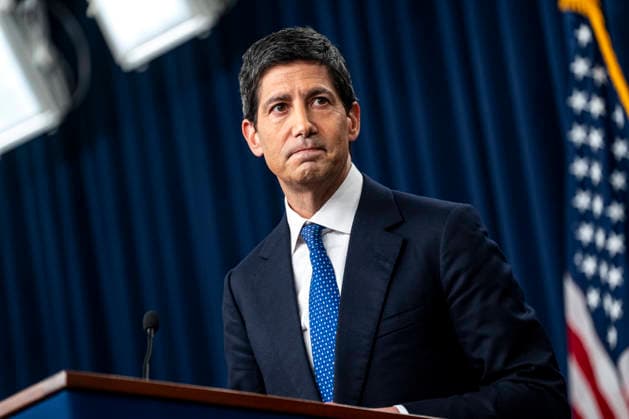Chairman of the Federal Reserve Kevin Warsh speaks during a press conference at the Federal Reserve in Washington, DC on Wednesday, September 16, 2026. The Federal Reserve raised its benchmark interest rate by a quarter a percentage point from 3.75% to 4.00%, marking the first increase since 2023 in a move aimed at slowing inflation.  WAP20260916318 BONNIExCASH