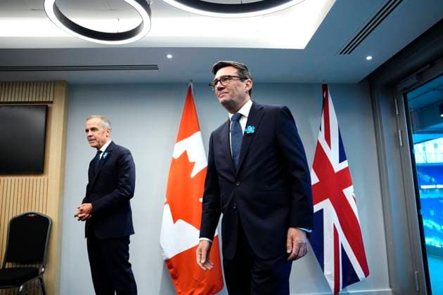 September 16, 2026, Liverpool, United Kingdom: British Prime Minister Andy Burnham, right, and Canadian Prime Minister Mark Carney are pictured ahead of a bilateral meeting at Hill Dickinson Stadium in Liverpool, England, on Wednesday, Sept. 16, 2026. Liverpool United Kingdom  - ZUMAc35_ 20260916_zaf_c35_106 Copyright: xJustinxTangx