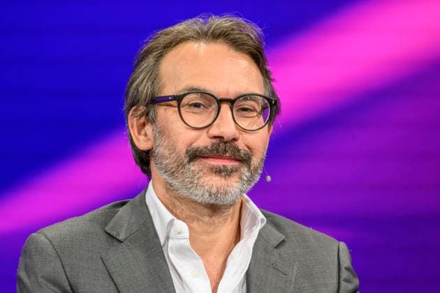 im Bild v.l.: Rene Pfister (Der Spiegel), GER, Berlin, Studio, zu Gast bei – Maischberger, politische Talkshow, TV, Format, mit Moderatorin – Sandra Maischberger, Das Erste, aus Adlershof – Am Studio 20, 16.09.2026, Copyright: HMBxMedia UwexKoch
