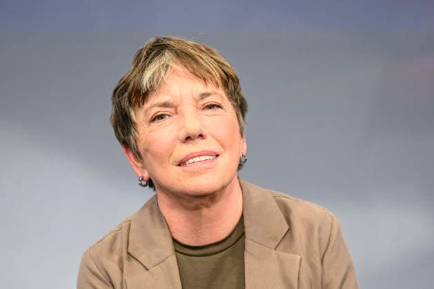 im Bild v.l.: Margot Käßmann (Theologin), GER, Berlin, Studio, zu Gast bei Maischberger, politische Talkshow, TV, Format, mit Moderatorin Sandra Maischberger, Das Erste, aus Adlershof Am Studio 20, 16.09.2026, Copyright: HMBxMedia UwexKoch