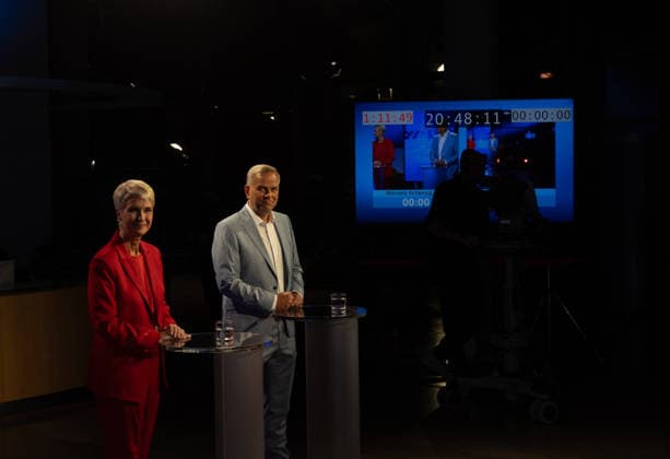 Mecklenburg-Vorpommern state election campaign continues in Germany SCHWERIN, GERMANY - SEPTEMBER 16: Mecklenburg-Vorpommern Minister-President Manuela Schwesig of the Social Democratic Party (SPD) and Leif-Erik Holm of the Alternative for Germany (AfD) pose ahead of a televised election debate hosted by NDR in Schwerin, Germany, on September 16, 2026, ahead of the state election on September 20. Somaya Abdelrahman Anadolu Schwerin Germany. Editorial use only. Please get in touch for any other usage.  Copyright: x2026xAnadoluxSomayaxAbdelrahmanx