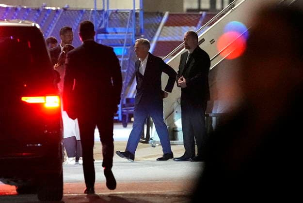 September 17, 2026, Strasbourg, France: Prime Minister Mark Carney arrives in Strasbourg, France, on Thursday, Sept. 17, 2026, after meeting with British Prime Minister Andy Burnham in Liverpool, England. Strasbourg France  - ZUMAc35_ 20260917_zaf_c35_001 Copyright: xJustinxTangx