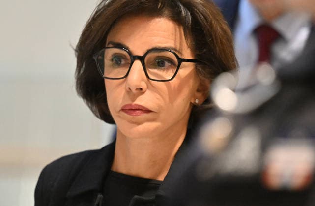 Rachida Dati, who received 900,000 euros in fees from Renault Nissan, appeared before the Paris Criminal Court in a trial for corruption and influence peddling in Paris, France, on September 16, 2026. Six afternoons of hearings are scheduled through September 28 to allow her to explain the 900,000-euro legal fees paid by Renault-Nissan between 2010 and 2012, while she was a Member of the European Parliament. Christian Liewig Bestimage Rachida Dati, who received Ä900,000 in fees from Renault Nissan, is appearing before the Paris Criminal Court for a trial on charges of corruption and influence peddling in Paris, France, on September 16, 2026. Six afternoon hearings are scheduled, running through September 28, to allow her to explain the 900  Copyright: xChristianxLiewigx xBestimagexChristianxLiewigx xBestimagex