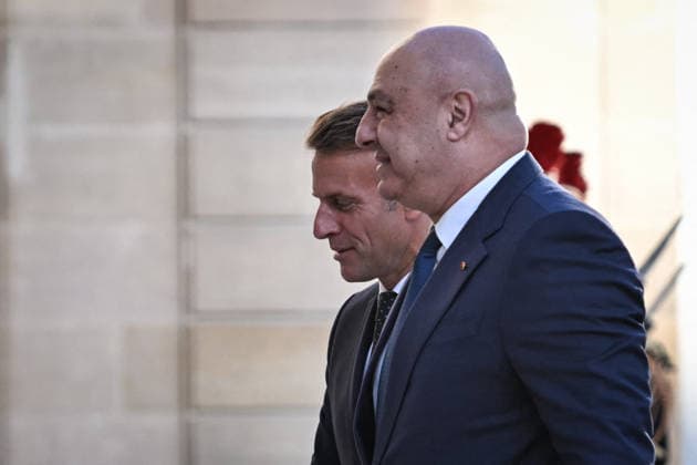 Emmanuel Macron welcomes Joseph Aoun at the Elysee FA French President Emmanuel Macron welcomes President of the Lebanese Republic Joseph Aoun at the Elysee Palace in Paris on September 17, 2026. Photo by Firas Abdullah ABACAPRESS.COM Paris Ile-de-France France  Copyright: xAbdullahxFiras ABACAx