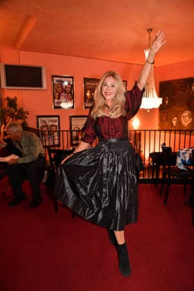 Julia Kent Premiere Oktoberfest - A Musical Beinah wahr¦. (An almost true story) Komödie im Bayerischen Hof München 16. Sept. 2026