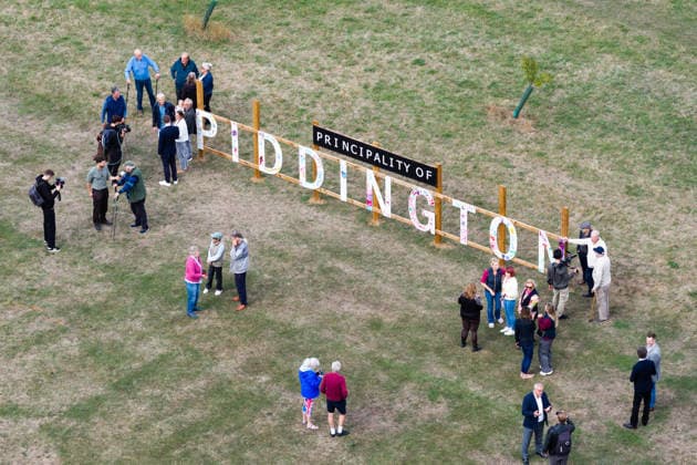 Piddington Referendem 16.09.2026. The village of Piddington votes to symbolically leave the UK in protest against a nearby asylum centre.  Copyright: xTobyxShepheardx NINTCHDBPICT001108848028
