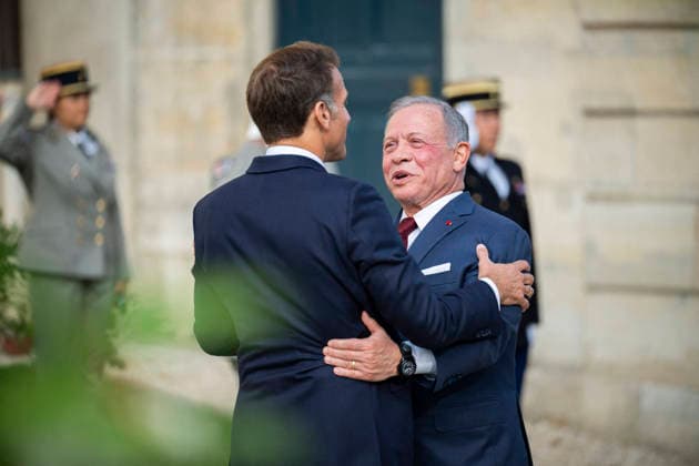 President Macron Welcomes King Abdullah II Of Jordan At Hotel Des Invalides - Paris French President Emmanuel Macron welcomes Jordan s King Abdullah II at the Hôtel National des Invalides in Paris on September 17, 2026.Photo by Eliot Blondet ABACAPRESS.COM Paris France France  Copyright: xBlondetxEliot ABACAx