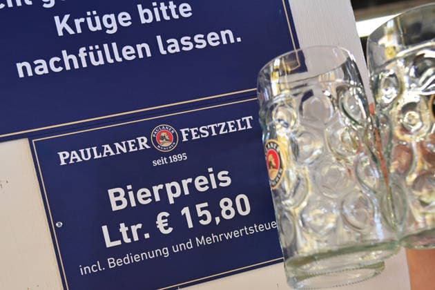 Bierpreis Euro 15,80 pro Mass Bier und Liter. Presserundgang vor dem 191. Oktoberfest 2026 am 17.09.2026.