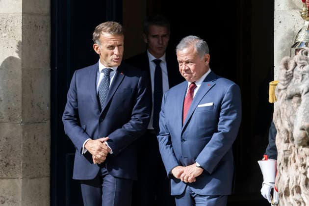 Paris, France September 17, 2026 - Meeting of the Aqaba process in support of the Lebanese armed forces at the Hotel des Invalides - Abdallah II, Emmanuel Macron POLITIQUE, ELYSEE, DIPLOMACIE, PAIX, LIBAN, PROCHE ORIENT, GEOPOLITIQUE, KING ABDULLAH II Copyright: xVincentxIsorex