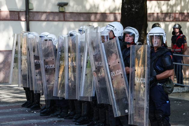 Protest in front of the Albanian Parliament in Tirana, Albania Police officers face protesters during a demonstration near the Albanian Parliament in Tirana, Albania, against the government following months of protests against a planned luxury tourism complex project in the protected area of Narta Lagoon in the city of Vlore, backed by a company linked to US President Donald Trump son-in-law, Jared Kushner, and his wife, Ivanka Trump here In Tirana, Albania, on September 17, 2026. Tirana Albania Copyright: xMatrixxImages ArmandoxBabanix