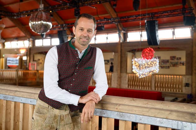 Otto Lindinger (Bodo s CafÃ zelt & Cocktailbar) - Offizieller Presserundgang auf dem Oktoberfest Wiesn, München 17.09.2026