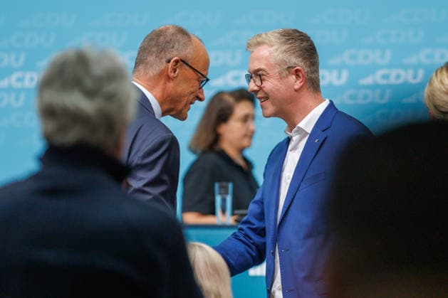 72 Stunden vor Schließung der Wahllokale lädt die CDU Berlin zum Wahlkampf-Schlussspurt ein 72 Stunden vor Schließung der Wahllokale lädt die CDU Berlin zum Wahlkampf-Schlussspurt mit Bundeskanzler Friedrich Merz und dem Spitzenkandidaten der CDU Berlin, Stefan Evers, in das Konrad-Adenauer-Haus ein. Unter dem Titel Extremisten von der Macht fernhalten. Lösungen aus der Mitte. am 17.09.2026 in Berlin. Berlin Berlin Deutschland CDU-Bundesgeschäftsstelle (Konrad-Adenauer-Haus)