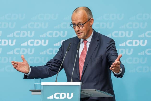 72 Stunden vor Schließung der Wahllokale lädt die CDU Berlin zum Wahlkampf-Schlussspurt ein 72 Stunden vor Schließung der Wahllokale lädt die CDU Berlin zum Wahlkampf-Schlussspurt mit Bundeskanzler Friedrich Merz und dem Spitzenkandidaten der CDU Berlin, Stefan Evers, in das Konrad-Adenauer-Haus ein. Unter dem Titel Extremisten von der Macht fernhalten. Lösungen aus der Mitte. am 17.09.2026 in Berlin. Bundeskanzler Friedrich Merz spricht zu den Anwesenden. Berlin Berlin Deutschland CDU-Bundesgeschäftsstelle (Konrad-Adenauer-Haus)