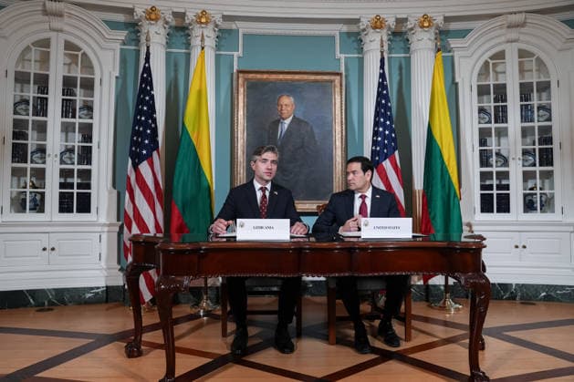 US and Lithuania sign Critical Minerals Framework MOU WASHINGTON, D.C., UNITED STATES - SEPTEMBER 17: Lithuanian Foreign Minister Kstutis Budrys (L) speaks before signing a Critical Minerals Framework Memorandum of Understanding with U.S. Secretary of State Marco Rubio (R) during a signing ceremony in the Treaty Room at the U.S. Department of State in Washington, D.C., on September 17, 2026. Mehmet Eser Anadolu District of Columbia United States. Editorial use only. Please get in touch for any other usage.  Copyright: x2026xAnadoluxMehmetxEserx