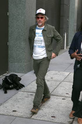 September 17, 2026: Ethan Hawke at ABC studios for Ã¢â‚¬ËœThe ViewÃ¢ - ZUMAh16_ 20260917_zaf_h16_006 Copyright: xDanxHerrickx