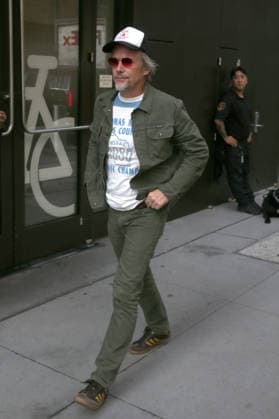 September 17, 2026: Ethan Hawke at ABC studios for Ã¢â‚¬ËœThe ViewÃ¢  - ZUMAh16_ 20260917_zaf_h16_016 Copyright: xDanxHerrickx