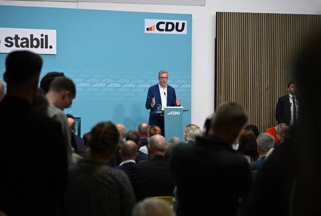 Chancellor Merz joins Evers for CDU Berlin’s Final Campaign Push in Berlin BERLIN, GERMANY - SEPTEMBER 17: Federal Chancellor Friedrich Merz (not seen) and CDU Berlin lead candidate Stefan Evers take part in the final phase of the CDU’s Berlin election campaign under the motto: Keeping Extremists Out of Power. Solutions from the Centre , at the CDU Federal Headquarters in Berlin, Germany, on September 17, 2026. The Berlin House of Representatives election will take place on September 20, 2026. Volodymyr Sindieiev Anadolu Berlin Germany. Editorial use only. Please get in touch for any other usage.  Copyright: x2026xAnadoluxVolodymyrxSindieievx