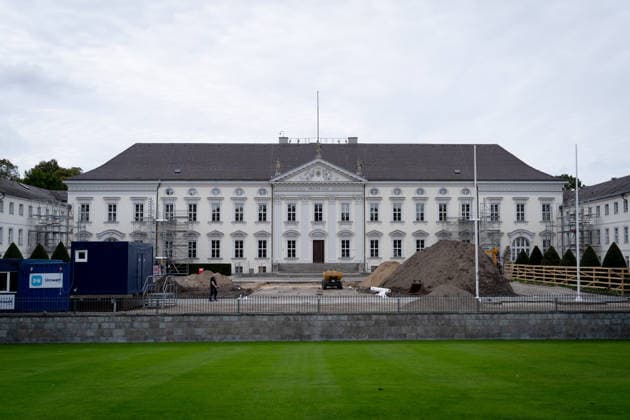Berlin, Bundespräsidialamt, Schloss Bellevue, Beginn der Bauarbeiten Berlin, Bundespräsidialamt, Schloss Bellevue, Beginn der Bauarbeiten Berlin Berlin GER