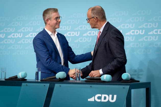 Wahlkampf-Schlussspurt, CDU, Konrad-Adenauer-Haus Berlin, Wahlkampf-Schlussspurt, CDU, Konrad-Adenauer-Haus, Bundeskanzler Friedrich Merz, Spitzenkandidat CDU, Berlin, Stefan Evers Berlin Berlin GER