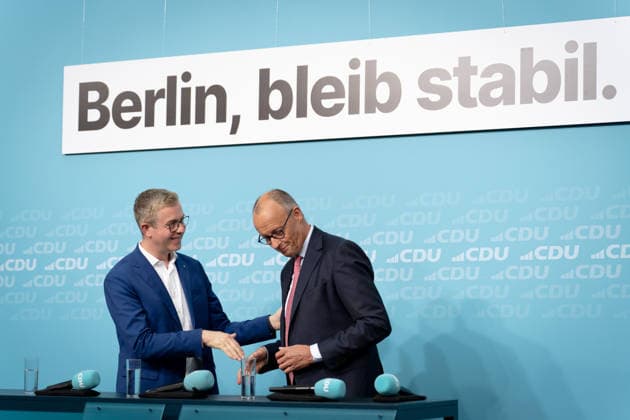 Wahlkampf-Schlussspurt, CDU, Konrad-Adenauer-Haus Berlin, Wahlkampf-Schlussspurt, CDU, Konrad-Adenauer-Haus, Bundeskanzler Friedrich Merz, Spitzenkandidat CDU, Berlin, Stefan Evers Berlin Berlin GER