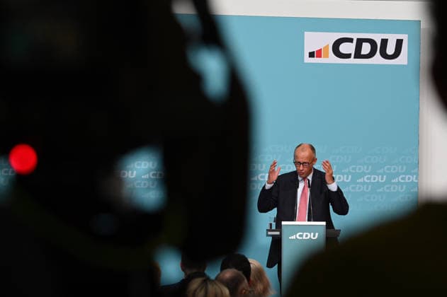 German Chancellor Merz and CDU candidate Evers lead final campaign push for Berlin state election BERLIN, GERMANY - SEPTEMBER 17: Federal Chancellor Friedrich Merz speaks during the final phase of the CDU’s Berlin election campaign under the motto: Keeping Extremists Out of Power. Solutions from the Centre , at the CDU Federal Headquarters in Berlin, Germany, on September 17, 2026. The Berlin House of Representatives election will take place on September 20, 2026 Volodymyr Sindieiev Anadolu Berlin Germany. Editorial use only. Please get in touch for any other usage.  Copyright: x2026xAnadoluxVolodymyrxSindieievx