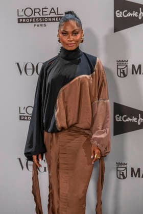September 17, 2026, Madrid, Madrid, Spain: NIA CORREIA attend the Vogue Fashion s Night Out 2026 photocall, which will take place at the Rosewood Villa Magna Hotel on September 17, 2026, in Madrid, Spain. Madrid Spain  - ZUMAc312 20260917_zsp_c312_120 Copyright: xOscarxManuelxSanchezx