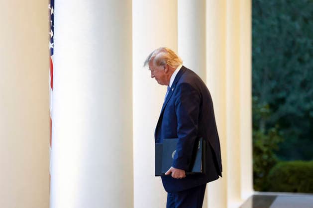 US President Trump speaks to hunters and fisherman in the Rose Garden US President Donald Trump arrives to deliver remarks to more than 100 hunters and fisherman at a dinner in the Rose Garden of the White House in Washington, DC, USA, 17 September 2026. The president spoke about lifting Biden-era restrictions on hunting and fishing on public lands. WASHINGTON DISTRICT OF COLUMBIA United States  Copyright: xPool ABACAx