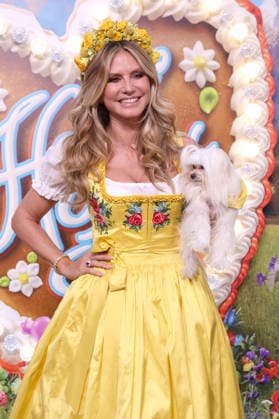 Heidi Klum mit Hund Fritz bei der Ankunft zur RTL TV-Show HeidiFest by Heidi Klum im Hofbräuhaus. München, 17.09.2026