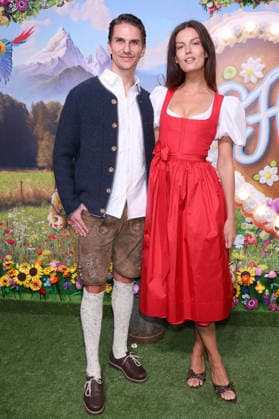 Vanessa Fuchs und Begleitung bei der Ankunft zur RTL TV-Show HeidiFest by Heidi Klum im Hofbräuhaus. München, 17.09.2026
