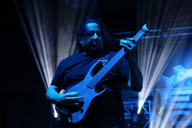 Dino Cazares von der Band Fear Factory bei einem Konzert im Huxleys Neue Welt in Berlin, 17. September 2026. Fear Factory Konzert Berlin