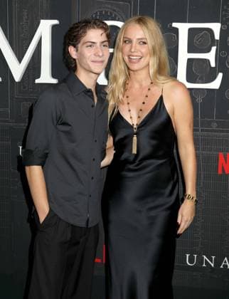 September 17, 2026, New York, New York, USA: Actors JACOB TREMBLAY and ANNABELLEÃäWALLIS seen wearing a dress by Ulla Johnson at the Netflix New York Special Screening of Unabomber held at Metrograph. New York USA  - ZUMAk03_ 20260917_zaf_k03_066 Copyright: xNancyxKaszermanx
