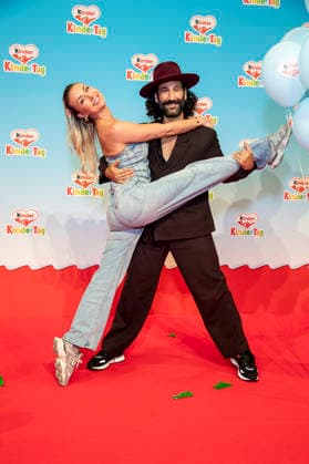 ABB KINDERTAG- Anna-Carina Woitschack und Massimo Sinato beim kinderTag in den Atelier Gardens Berlin am 17.09,2026