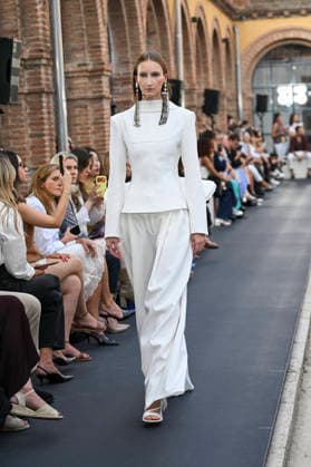 September 17, 2026, Madrid, Spain: A model parades with Isabel Sanchis design during the Mercedes Benz Fashion Week Madrid at Cibeles Palace in Madrid. Madrid Spain  - ZUMAs197 20260917_aaa_s197_319 Copyright: xAtilanoxGarciax
