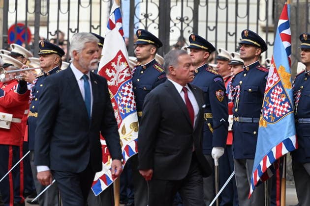 Visit by King Abdullah II of Jordan to Czechia, on September 18, 2026. Welcome ceremony at the Prague Castle. From left: Czech President Petr Pavel and King Abdullah II of Jordan. (CTKxPhoto KaterinaxSulova) CTKPhotoP2026091802488  CTKPhotoP2026091802488