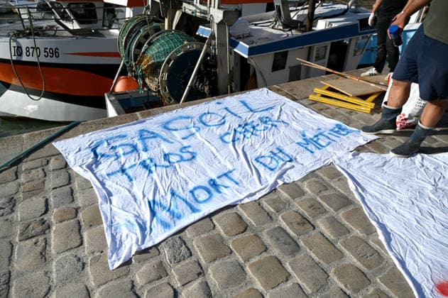 Angry fishermen rally in the port of La Rochelle A fleet of protesting fishermen is arriving at the port of La Rochelle today, September 18, 2026, to protest high fuel prices and difficult working conditions 459755 2026 09 18 France (no person in the photo)  Copyright: xBarbaraxNeymanx xStarfacex STAR_459755_017