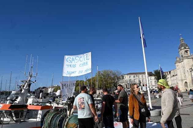 Angry fishermen rally in the port of La Rochelle A fleet of protesting fishermen is arriving at the port of La Rochelle today, September 18, 2026, to protest high fuel prices and difficult working conditions 459755 2026 09 18 France (no person in the photo)  Copyright: xBarbaraxNeymanx xStarfacex STAR_459755_024