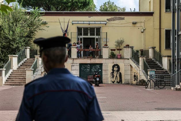 September 18, 2026, Rome, Italia, Italy: A 13-year-old student stabbed his teacher in class and sprayed pepper spray at the Verga Institute in Largo Cocconi, in the Collatina area of Rome, September 18, 2026. Rome Italy  - ZUMAa289 20260918_zia_a289_041 Copyright: xFrancescoxFotiax xAgfx