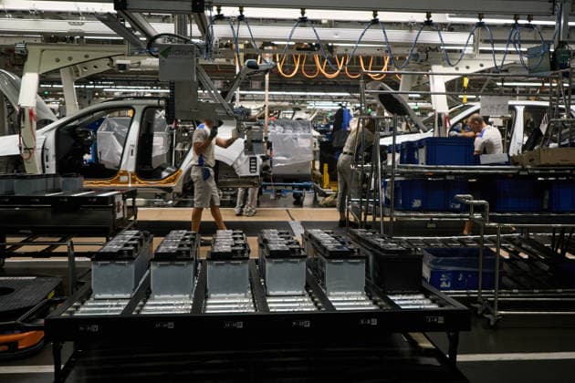 Volkswagen Navarra Announces the Start of Production of the Volkswagen ID. Cross The production line for a Volkswagen ID. Cross at the Volkswagen Navarra facility on September 18, 2026, in Pamplona, Navarra, Spain. The Volkswagen Navarra plant, located in the Landaben Industrial Park in Pamplona, begins mass production today of its new all-electric SUV, the Volkswagen ID Cross, marking a key milestone in the brand’s electrification. SEPTEMBER 18, 2026 Pamplona, Navarra Pamplona, Navarra, Spain Copyright: xEduardoxParrax 7783346
