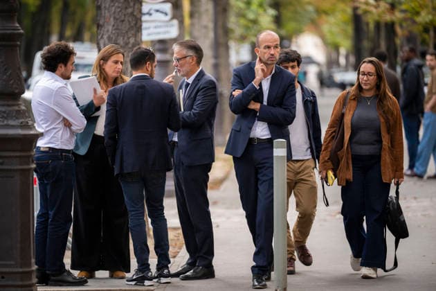 Olivier Faure Leaves Elysee Palace After Meeting With French President - Paris Marine Tondelier, Olivier Faure PS and Manuel Bompard LFI after a meeting with French President at the Elysee Palace in Paris on September 18, 2026. Photo by Eliot Blondet ABACAPRESS.COM Paris France France  Copyright: xBlondetxEliot ABACAx