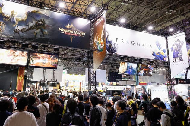 September 18, 2026, Chiba, Japan: Visitors gather at Makuhari Messe for Tokyo Game Show (TGS) 2026 in Chiba, near Tokyo. This year marks 30 years since the show began. A total of 1,138 companies and organizations from 53 countries participated in the largest exhibition in TGS history. The event runs through September 21. Chiba Japan  - ZUMAm191 20260918_aap_m191_052 Copyright: xRodrigoxReyesxMarinx