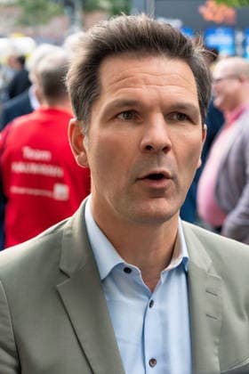 Berlin,18.09.2026, Wahlkampfabschluss der Berliner SPD mit Steffen Krach zur bevorstehenden Wahl zum Abgeordnetenhaus am 20.09.2026 am Stuttgarter Platz Wilmersdorfer Straße