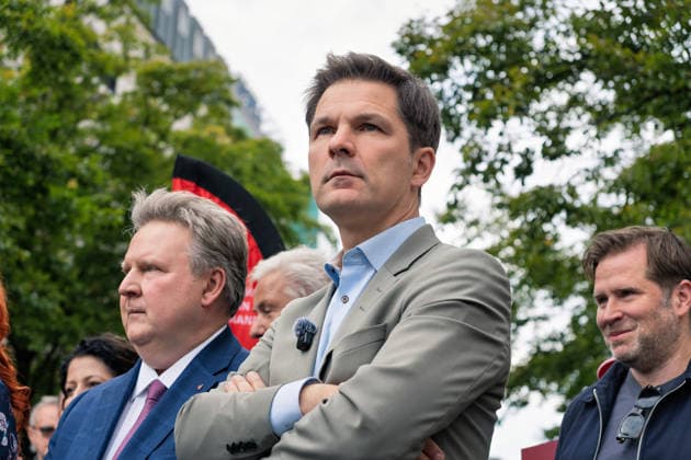 Berlin,18.09.2026, Wahlkampfabschluss der Berliner SPD mit Steffen Krach zur bevorstehenden Wahl zum Abgeordnetenhaus am 20.09.2026 am Stuttgarter Platz Wilmersdorfer Straße,Michael Ludwig (SPÖ), Bürgermeister und Landeshauptmann von Wien u.a