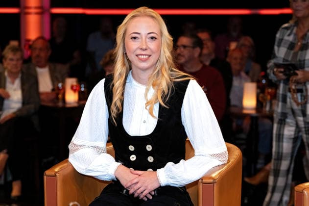 MDR - Riverboat. Dachdeckerin Dinah Metzner anläßlich der Aufzeichnung der MDR - Talkshow Riverboat am 18.09.2026 in der Mediacity Leipzig. 20260918ADO0102