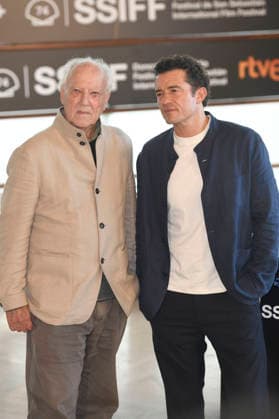 Werner Herzog, Orlando Bloom beim Photocall zum Kinofilm Bucking Fastard auf dem 74. Internationalen Filmfestival San Sebastian Festival Internacional de Cine de San Sebastian im Kursaal. San Sebastian, 18.09.2026