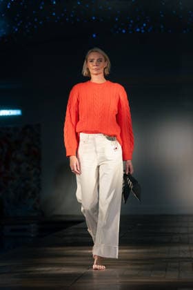 Ginny Litscher Catwalk Show 2026 Jodie Kidd rehearses the runway at the Ginny Litscher Catwalk Show 2026 at The Haymarket Hotel on September 18, 2026 in London, England., Credit:Lounis Tiar Avalon United Kingtom, London, Haymarket Hotel  Copyright: xLounisxTiarx xAvalonx 1136246345