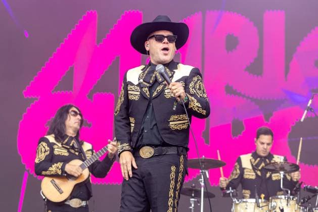 September 18, 2026, Chicago, Illinois, USA: KEN HORNE, MATT CAUGHTHRAN and JARED SHAVELSON of Mariachi El Bronx during Riot Fest Music Festival in Chicago, Illinois Chicago USA  - ZUMAs135 20260918_zap_s135_065 Copyright: xDanielxDeSloverx