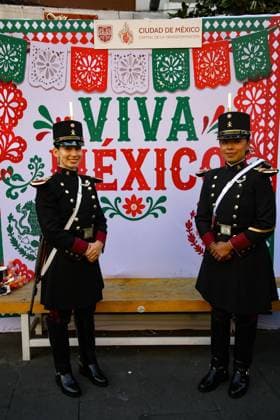 September 16, 2026: TO-45145- Mexico City, September 15, 2026: Personnel from the Secretariat of the Navy, the Military College, the Mexican Air Force, and the National Guard prepare for the civic-military parade marking the anniversary of Mexico& 039;s Independence, on the streets surrounding Mexico City& 039;s Z& xf3;calo. Photo: Ian Robles .com.mx - ZUMAcs4_ 20260916_faa_cs4_202 Copyright: xClasosx